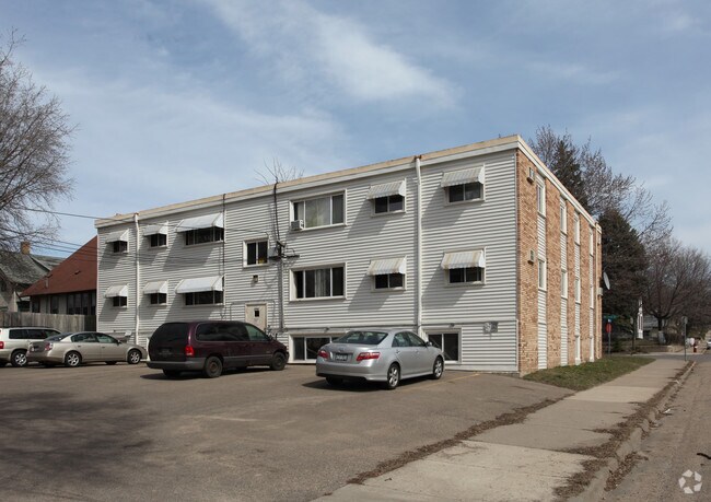 Foto del edificio - 2902 Polk St NE