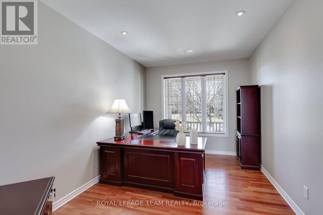 Building Photo - 665 Kochar Dr