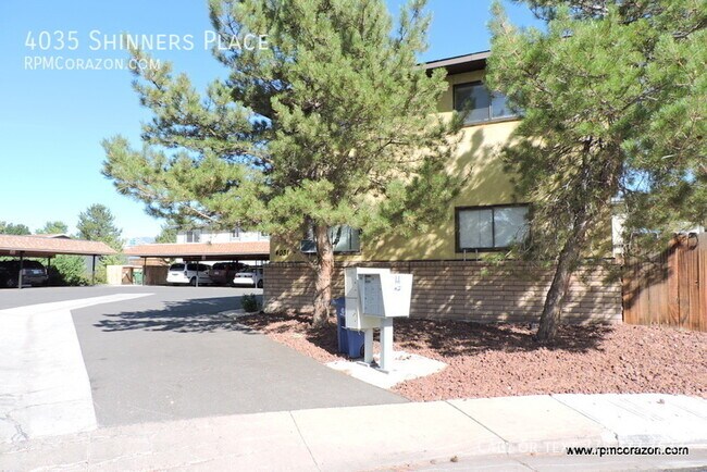 Foto del edificio - 4035 Shinners Pl