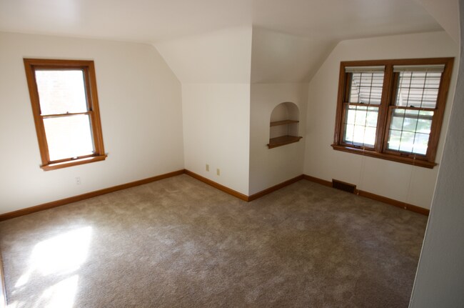 Foto del edificio - 2358 N 114th St Unit A