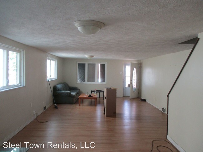 Building Photo - 3 br, 1 bath House - 4612 Carlton