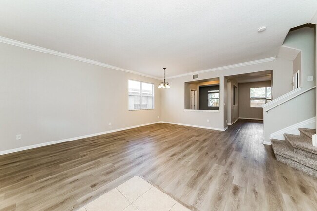 Foto del edificio - 319 Vine Cliff St