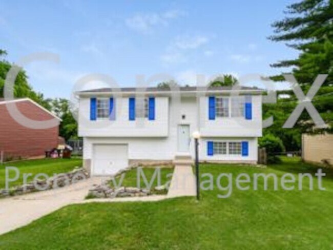 Building Photo - Beautiful Home with Fenced in Yard!!