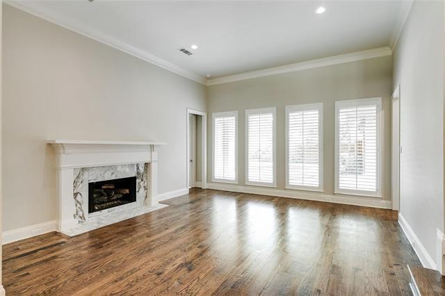 Building Photo - 2917 Beverly Dr
