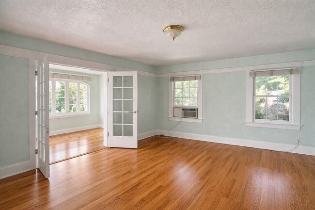 Foto del edificio - 745 E Home Ave