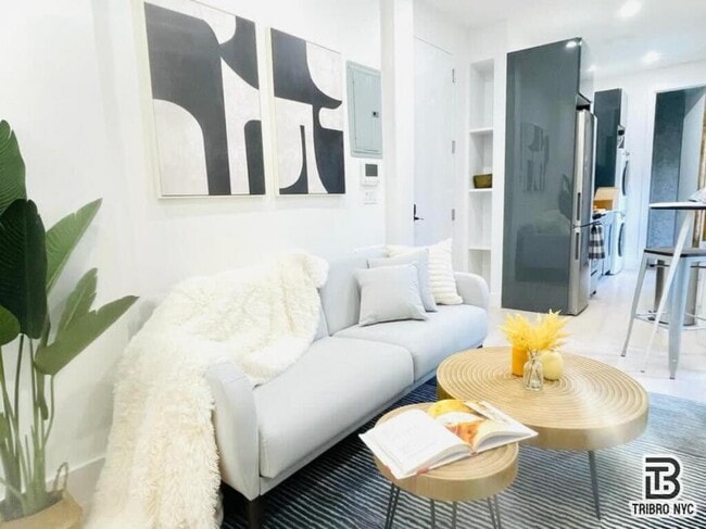 Building Photo - 1 bedroom in NEW YORK NY 10036