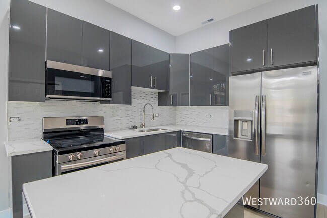 Foto del edificio - 4618 S Evans Ave