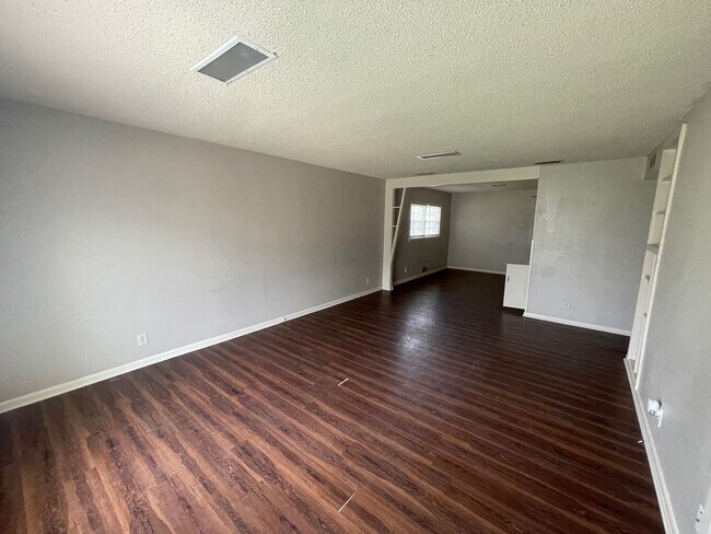 Foto del edificio - 2320 33rd St