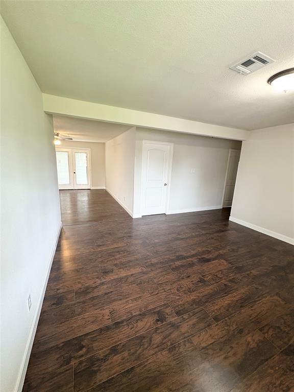 Foto del edificio - 3802 Westhampton Dr