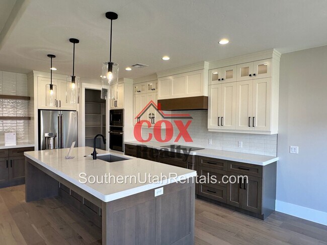 Building Photo - Brand New Custom 4 bed | 3 Bath | 2 Car Ga...