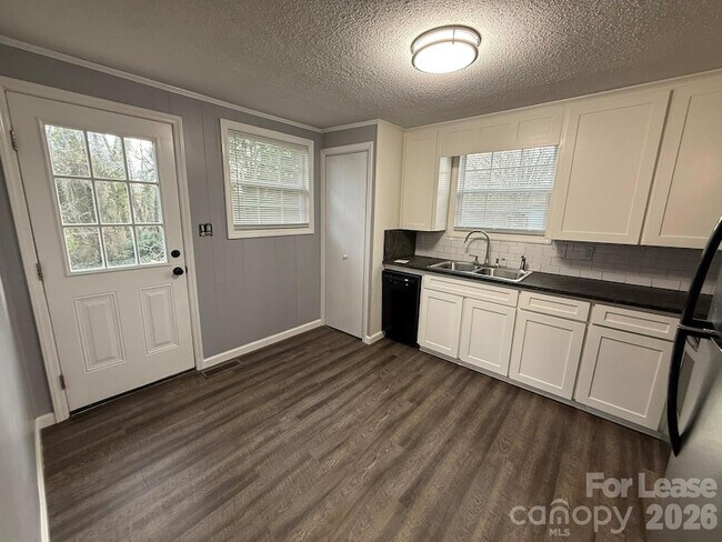 Foto del edificio - 1456 17th Ave NE