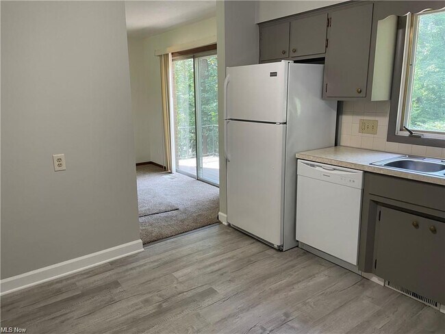 Foto del edificio - 4435 Ridgedale Dr