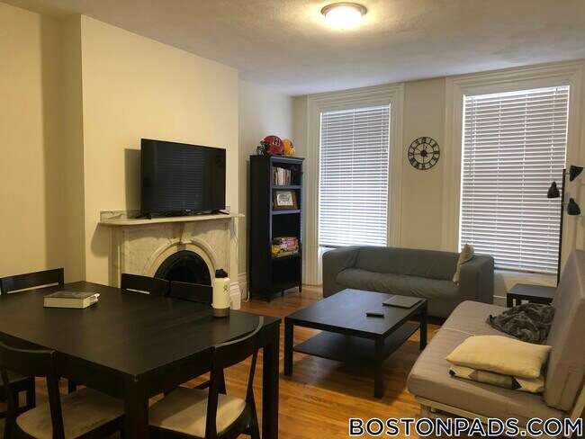 Foto del edificio - 62 W Cedar St