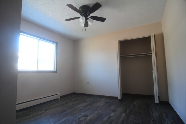 Foto del edificio - 3085 8th St