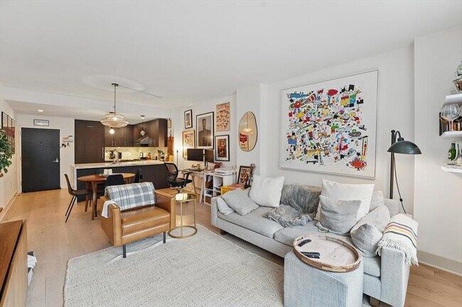 Foto del edificio - 1400 Hudson St