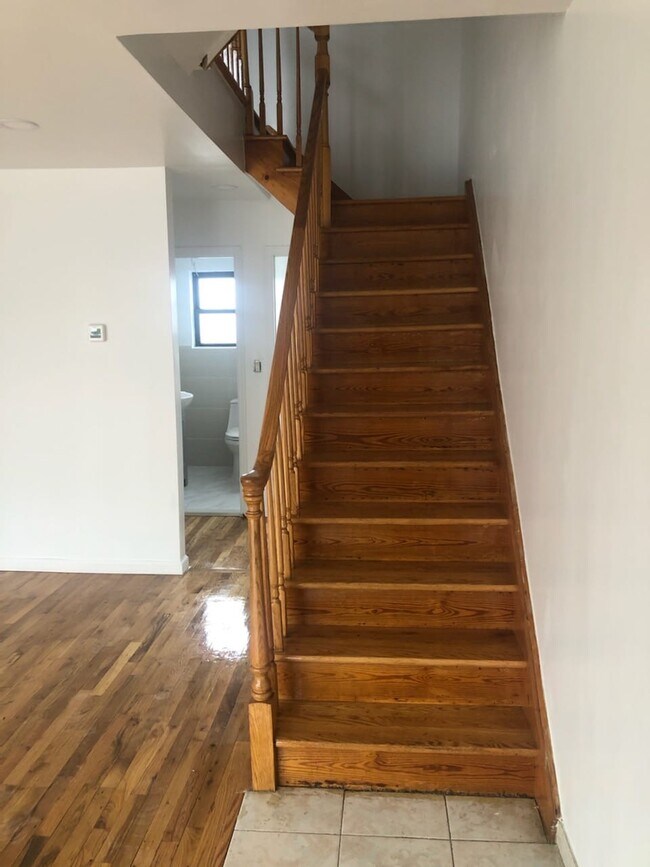Foto del edificio - 1500 64th St