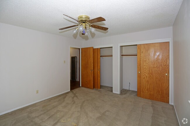 2BD, 2BA - 850 SF - Mirador Apartments