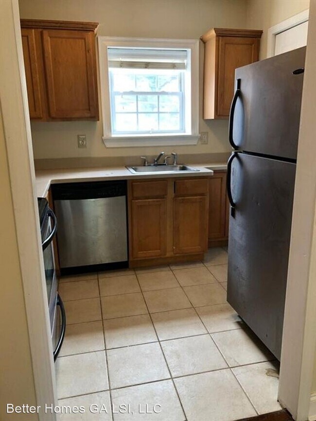 Foto del edificio - 2 br, 1 bath House - 2367 Cascade Rd Unit J38