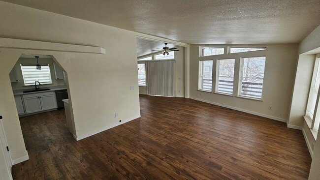 Foto del edificio - Charming 2bed 2bath home