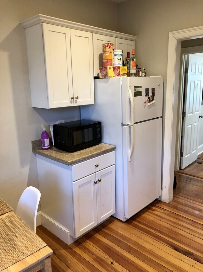 Kitchen - 4 Oak Terrace