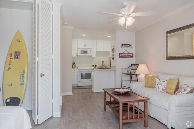 Studio - 500SF - Beach House Apartments