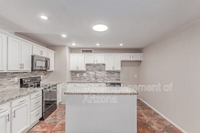 Building Photo - 13849 N 48th Ave