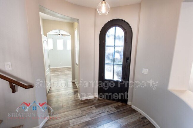 Foto del edificio - 2386 W Sleepy Ranch Rd