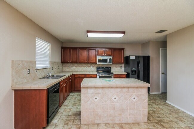 Foto del edificio - 6601 Swainson Trail