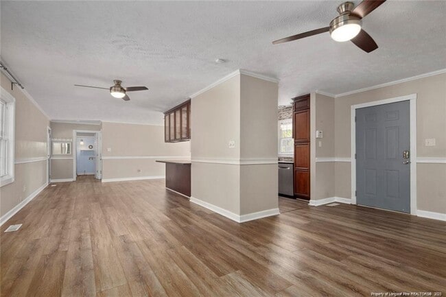Building Photo - 211 Murray Fork Dr