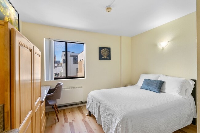 Photo - Vantaggio Suites Hillcrest Apartments