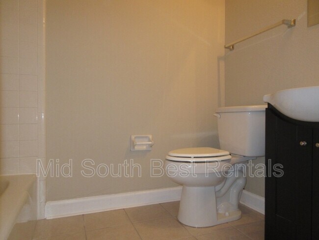 Foto del edificio - 3045 Morningview Dr