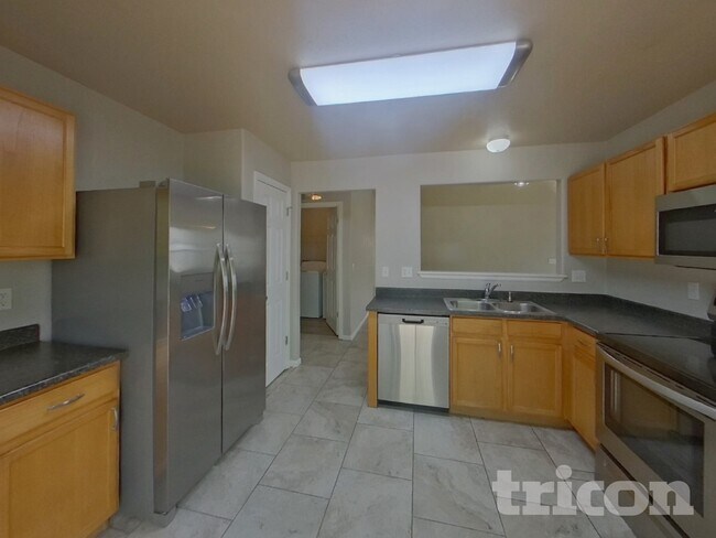 Foto del edificio - 8405 Sunbow Ct