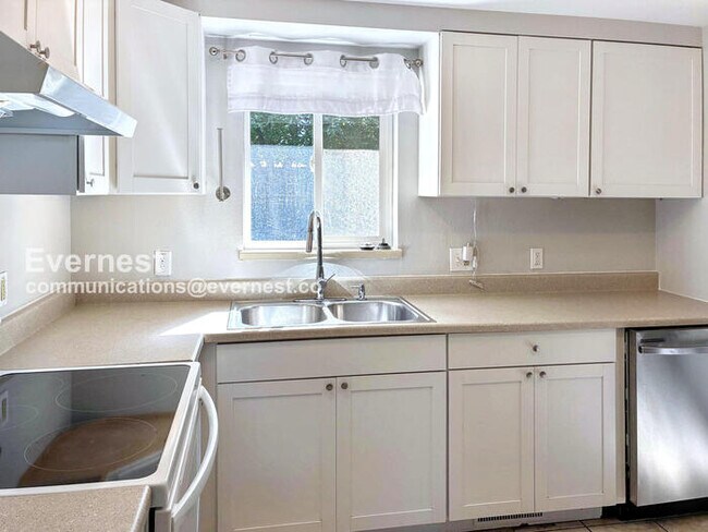 Foto del edificio - 621 W Prospect Rd