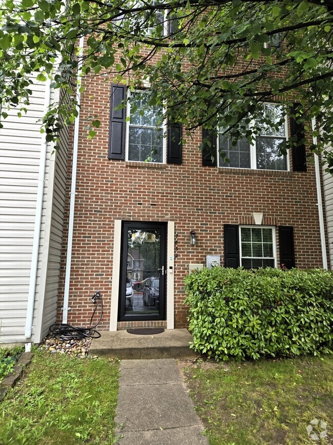 Building Photo - 7832 Canter Ct