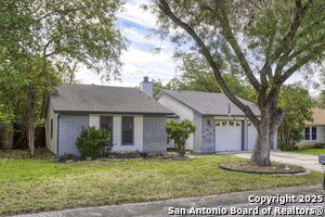 Foto principal - 7254 Flaming Forest St