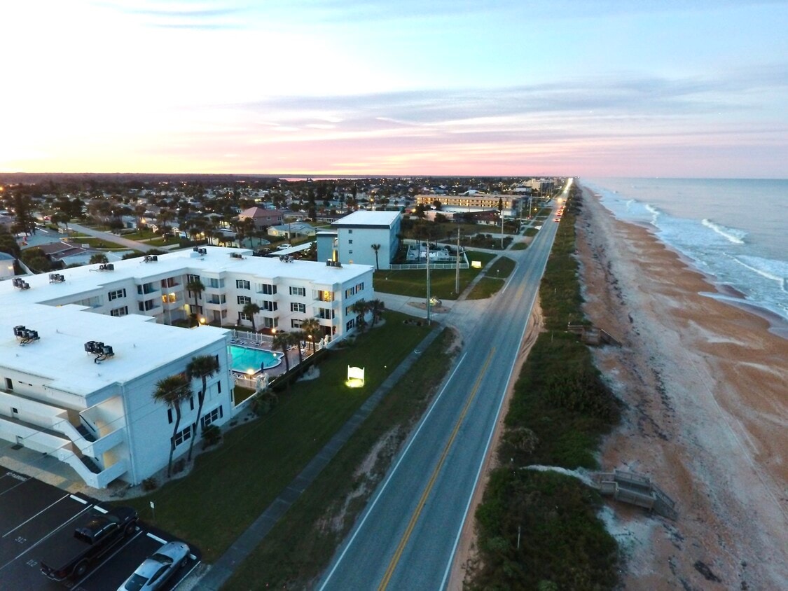 Photo - 1926 Ocean Shore Blvd (Ormond Beach, FL)