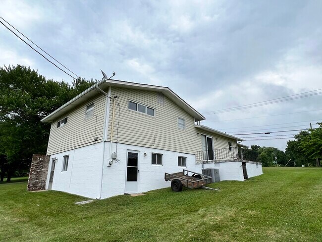 Foto del edificio - 101 Londonderry Rd