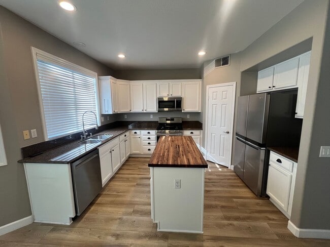 Foto del edificio - 30133 Destiny Dr