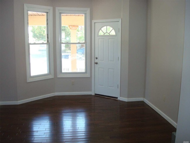 Foto del edificio - 50 Bedell St