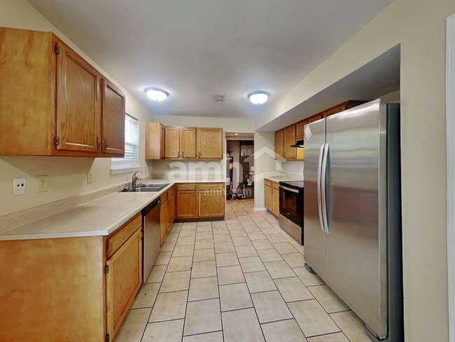 Building Photo - 5123 Milhouse Rd