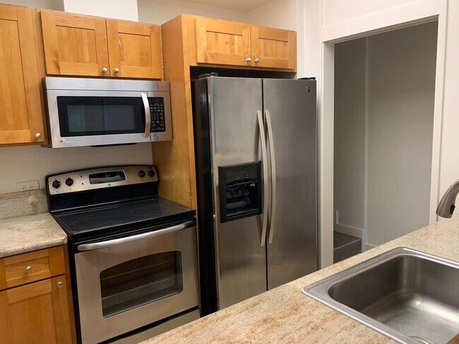 Foto del edificio - New Flooring - Executive Living ~ Kailua 3...
