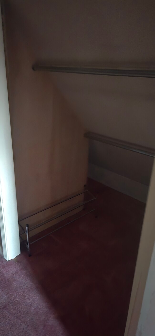 Foto del edificio - 16 Meditation Ln