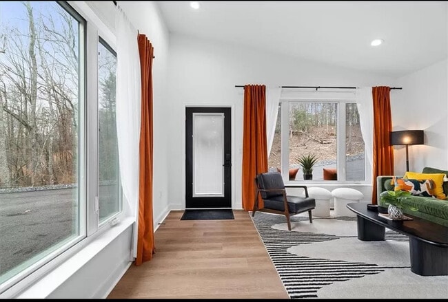 Foto del edificio - 22 Deer Path