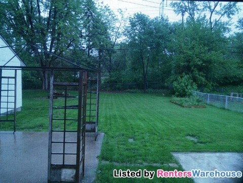 Primary Photo - 1321 Rose Pl