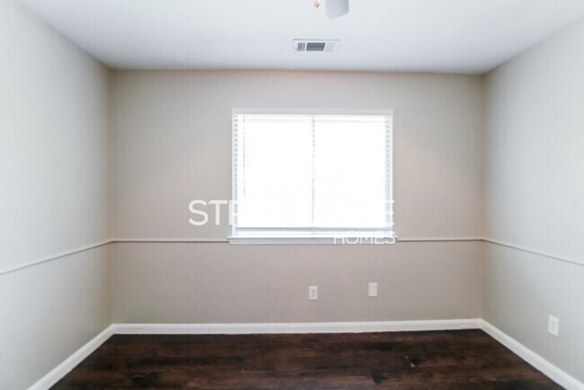 Building Photo - Spacious 3 bedroom POOL home in Cypress!