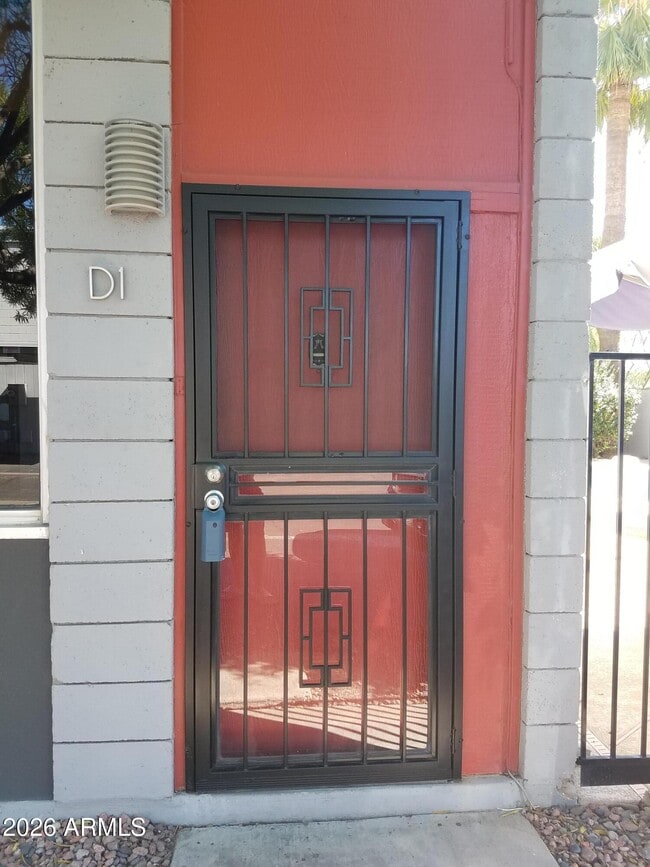 Building Photo - 385 W Pierson St