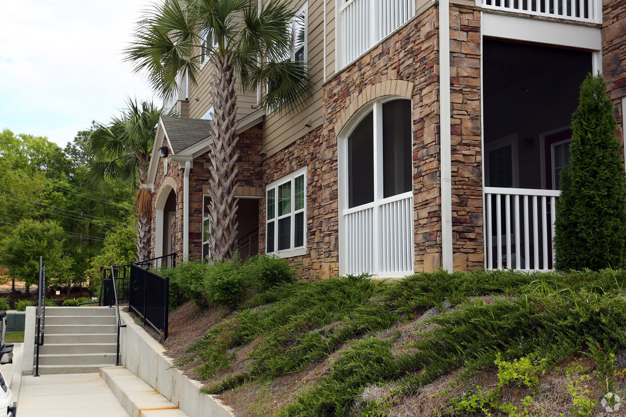 The Crossings at Cottage Hill - Apartments in Mobile, AL