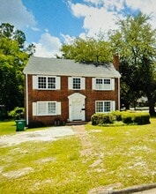 Building Photo - 704 4th Ave