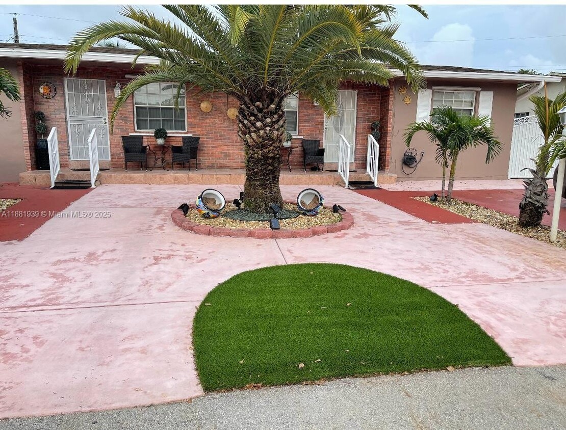 Foto principal - 1905 SW 99th Terrace