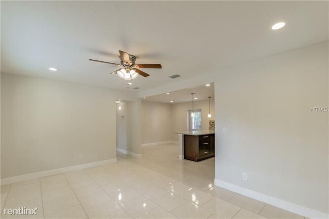 Foto del edificio - 10906 N Lantana Ave
